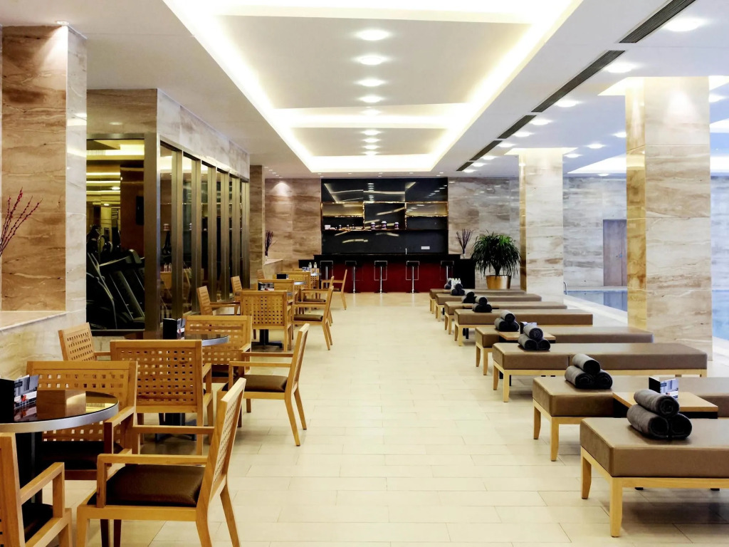 Pullman Linyi Lushang