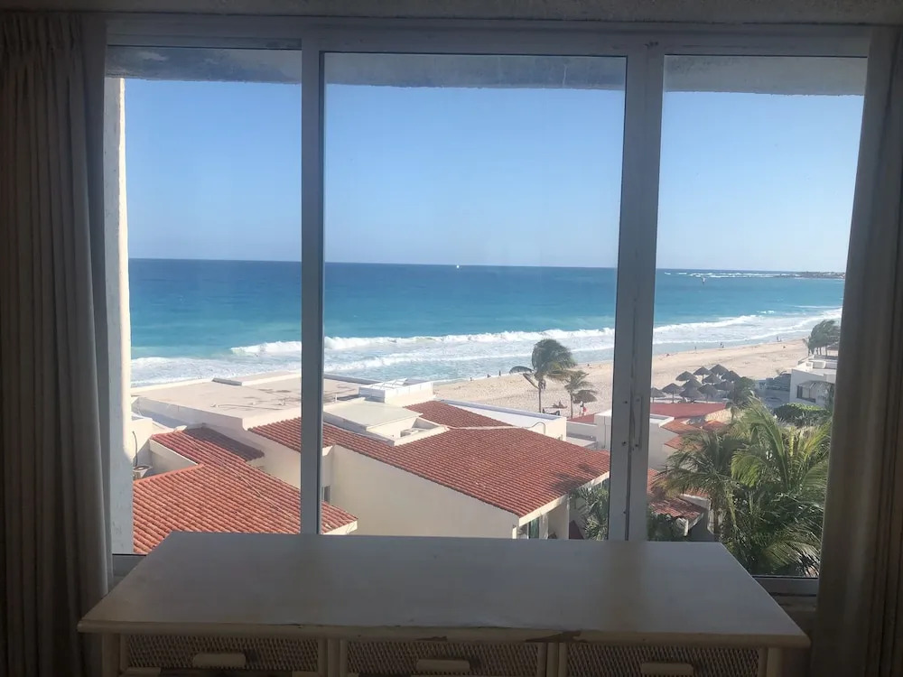 Beach Front Condos in Hotel Zone