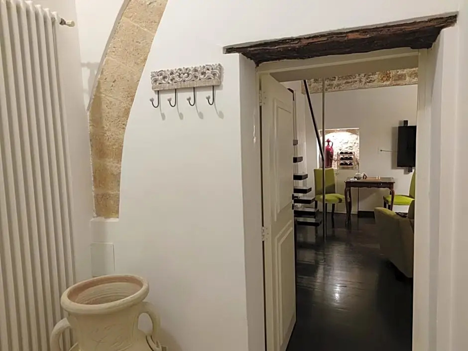 Dimora Arco Basso - Old Town