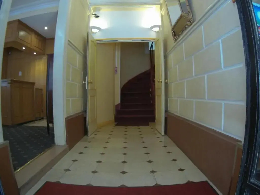 Hotel Phenix Paris
