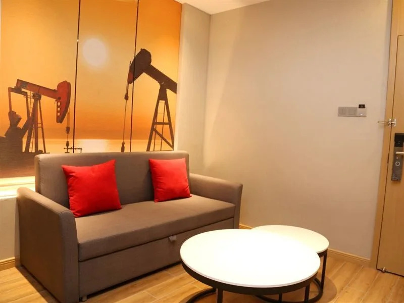 Magnolia Hotel (Dongying Qingfeng Hunan First Road Store)