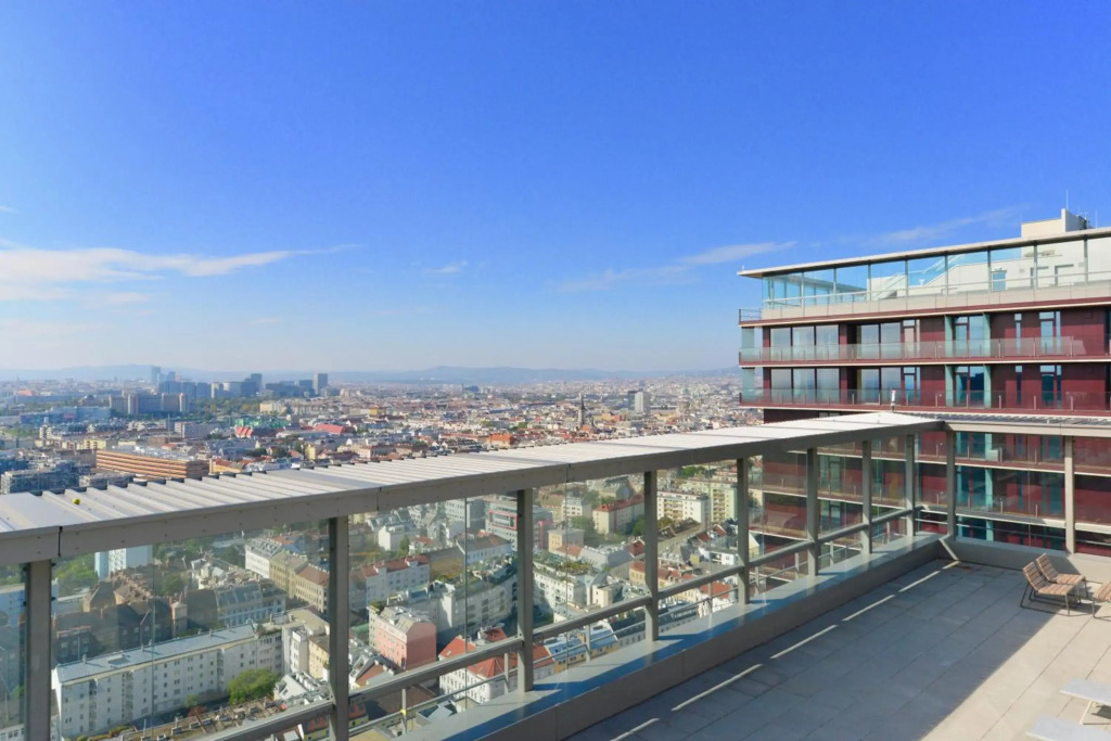 Brand-New, Close to Centre, Rooftop-Summer-Pool