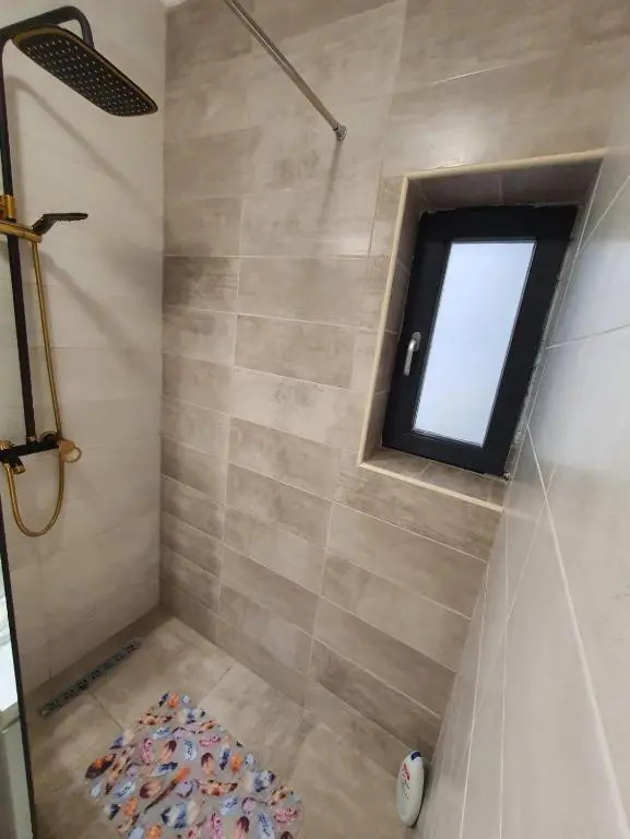 Listone Apartment 12 Mamaia Nord