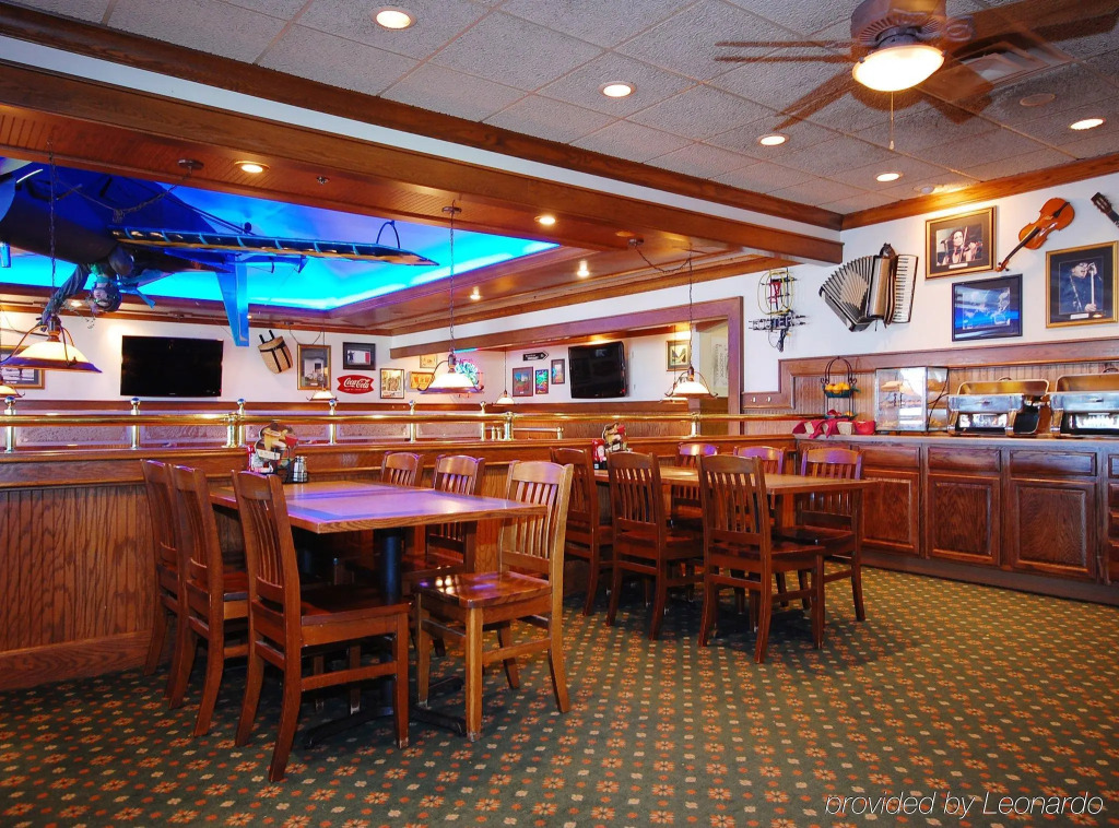 Clarion Inn Des Moines Airport