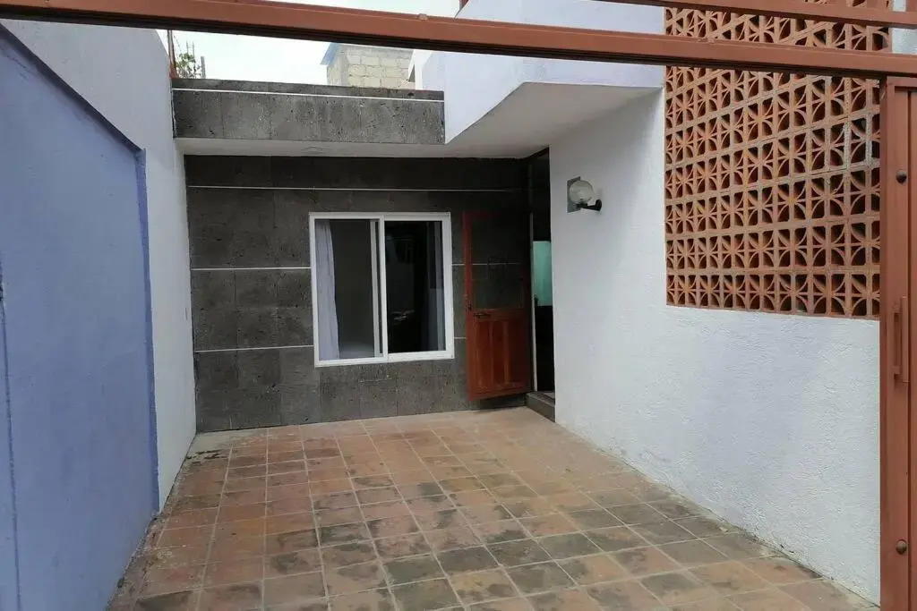 Bonita casa amueblada para 12 personas a 3 Kms del centro Cuernavaca
