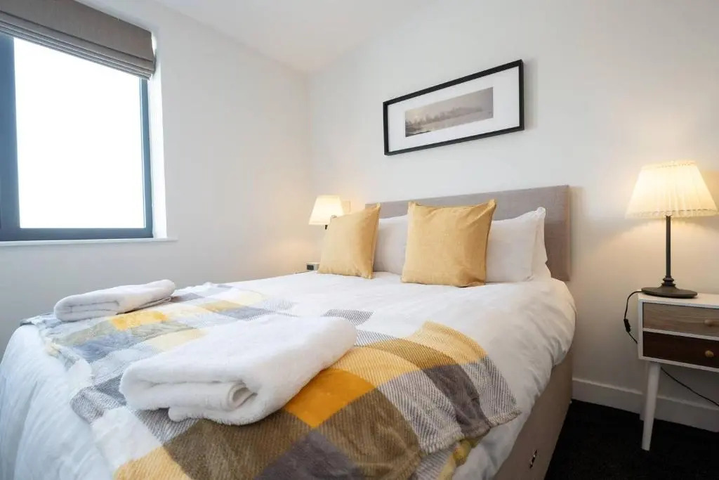 Air Host and Stay - Liverpool The Atrium sleeps 6 great value