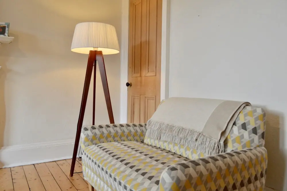 Modern 2 Bedroom Apartment In Edinburgh