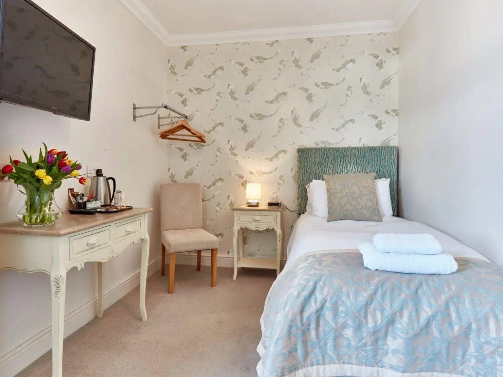 Beaches Guest House