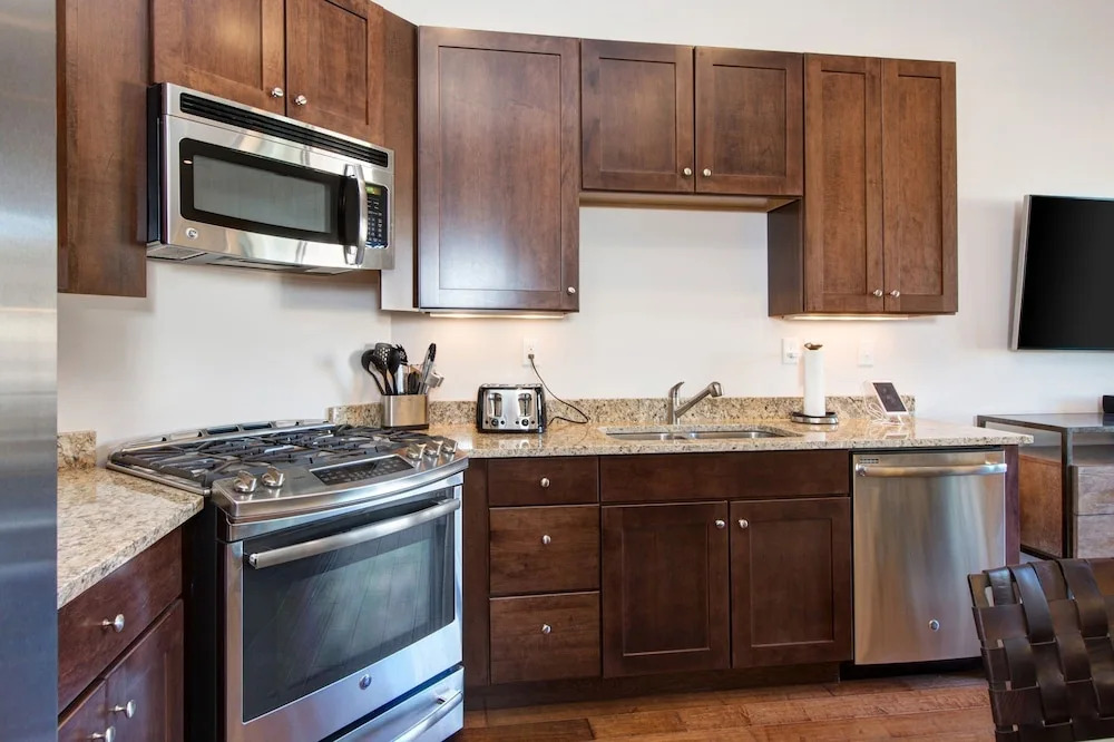 2br/2ba Newpark Terrace  W/ Hot Tub 2 Bedroom Condo