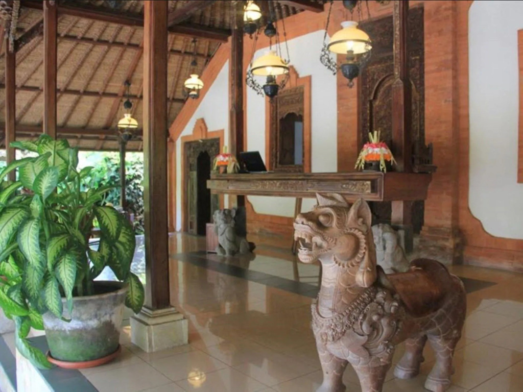 Tandjung Sari Hotel