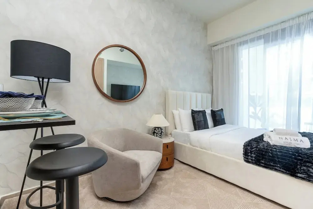 Nasma Holiday Homes - Azizi Riviera 43