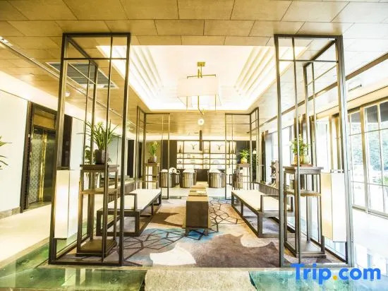 Yi Bo Hu Pan Hotel (Linghu scenic spot branch)