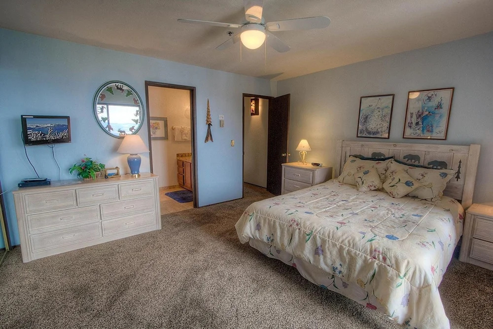 Lakescape by Lake Tahoe Accommodations