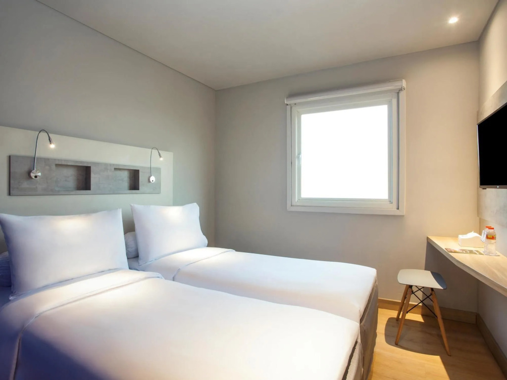ibis budget Surabaya Diponegoro