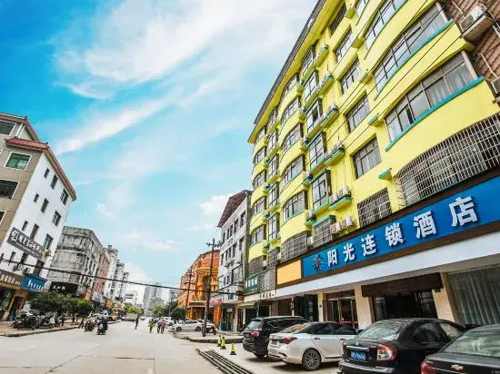 Sunshine Chain Hotel