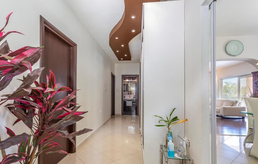 Awesome Home in Silo With Wifi and 2 Bedrooms