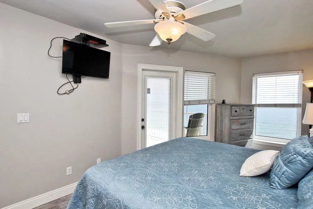 Boardwalk 1086