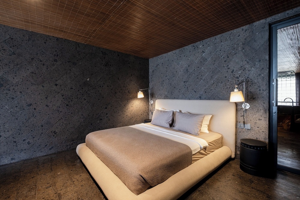 The Lima Ocean Suites Pererenan