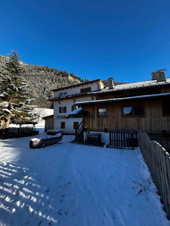 Casa Vernel