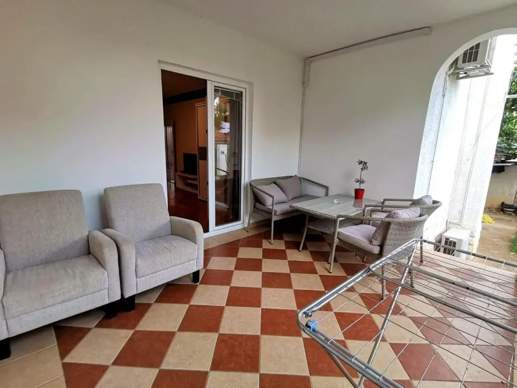 Lovely Family House Robi