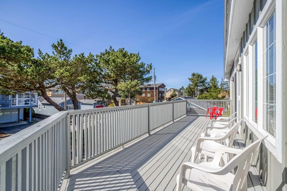 The Sea Belle