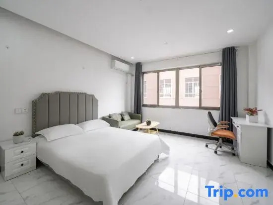 Luhang Apartment