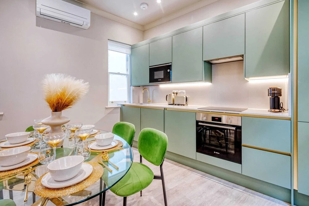 Marble Arch Suites