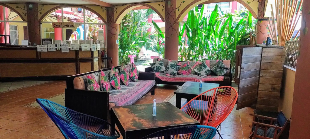 Cool Vibes Beach Hostel