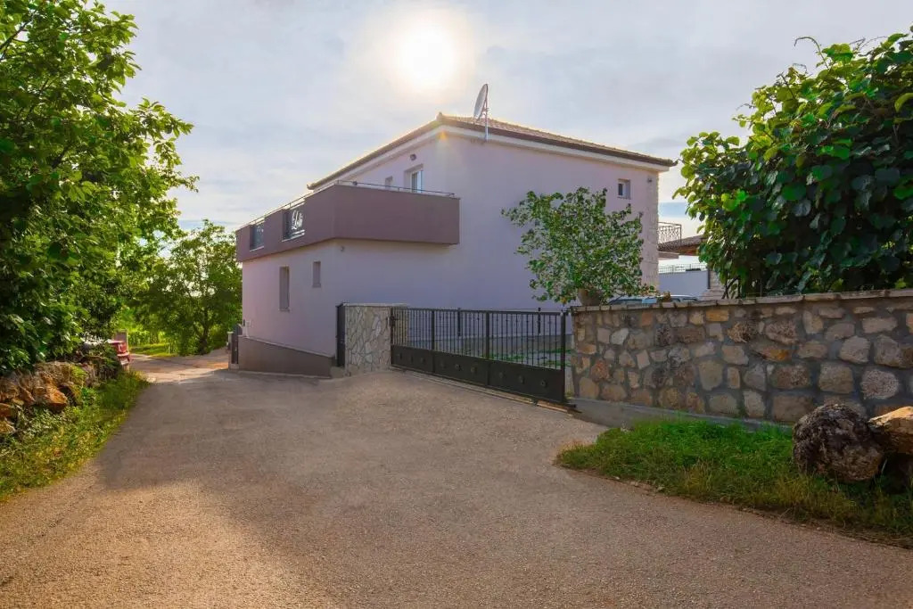 Villa Loki Luxury in Tradition