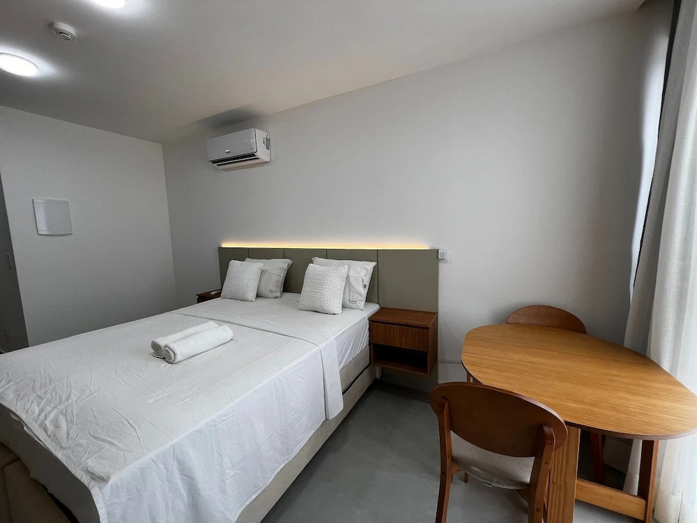 Simple Smart - Miramar Hospedagens