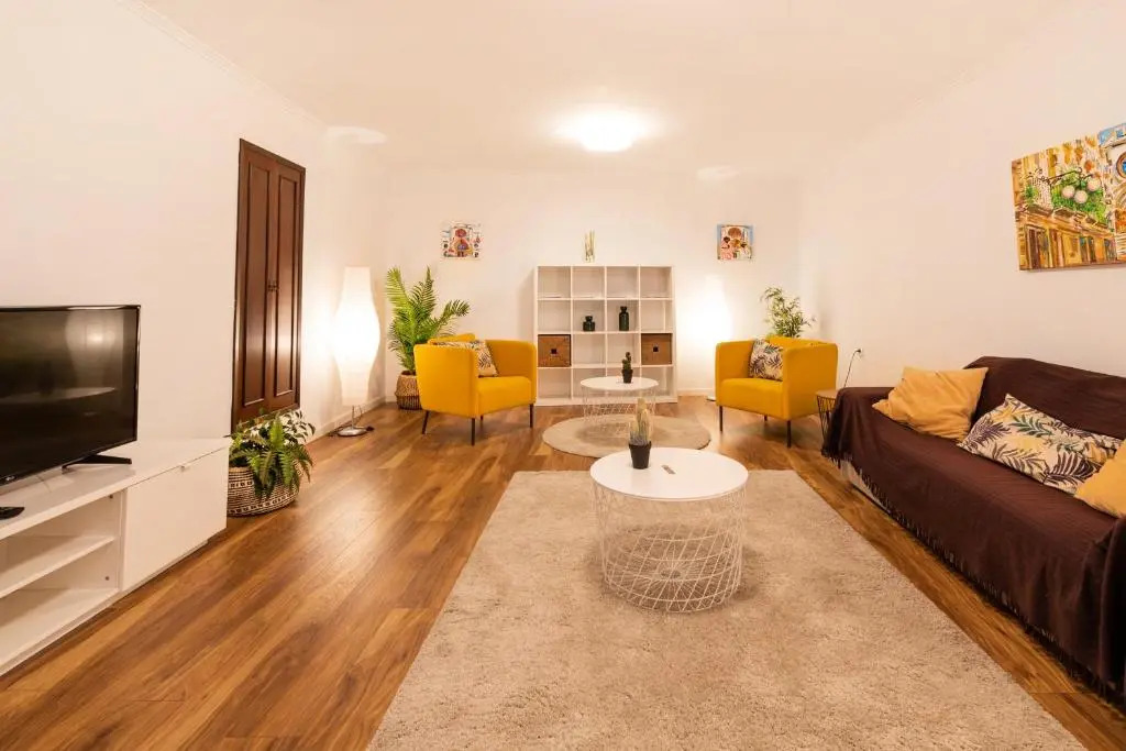 Apartamento 1º con Chill-Out frente a la Catedral