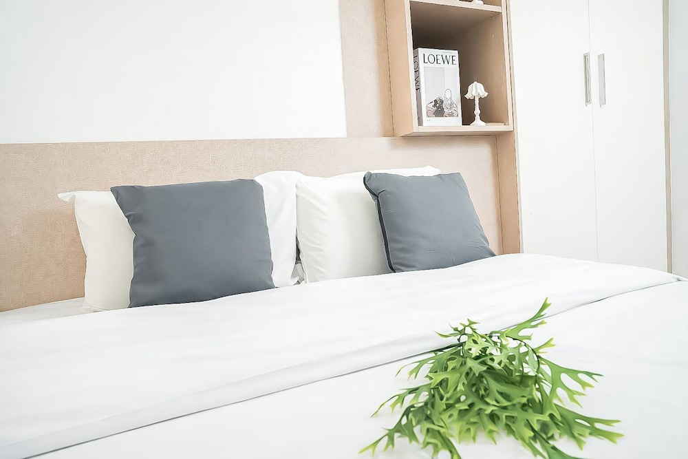 Neat 1Br For 2 Pax At Vittoria Residence