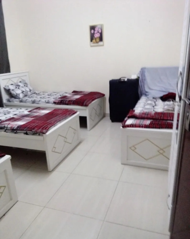 Royce Youth Hostel L.L.C