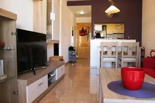 Pamplona Apartments