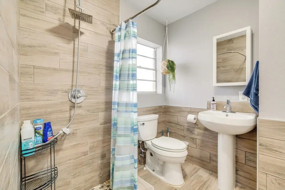Lake Travis Access: Pet-friendly Lago Vista Home!