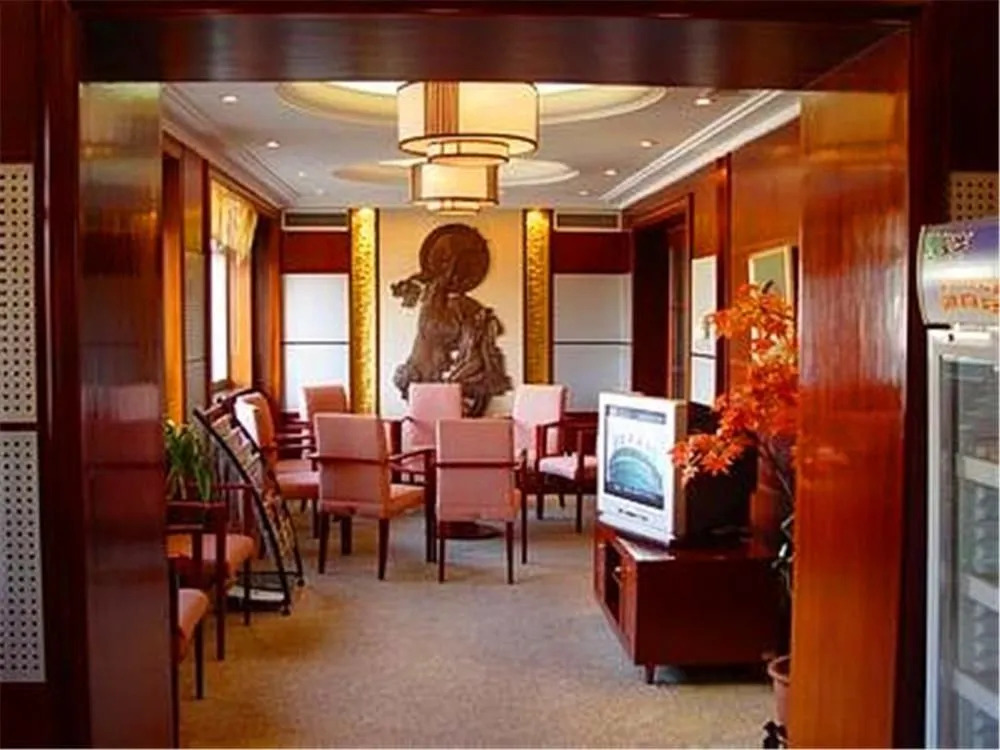 Xincheng Hotel