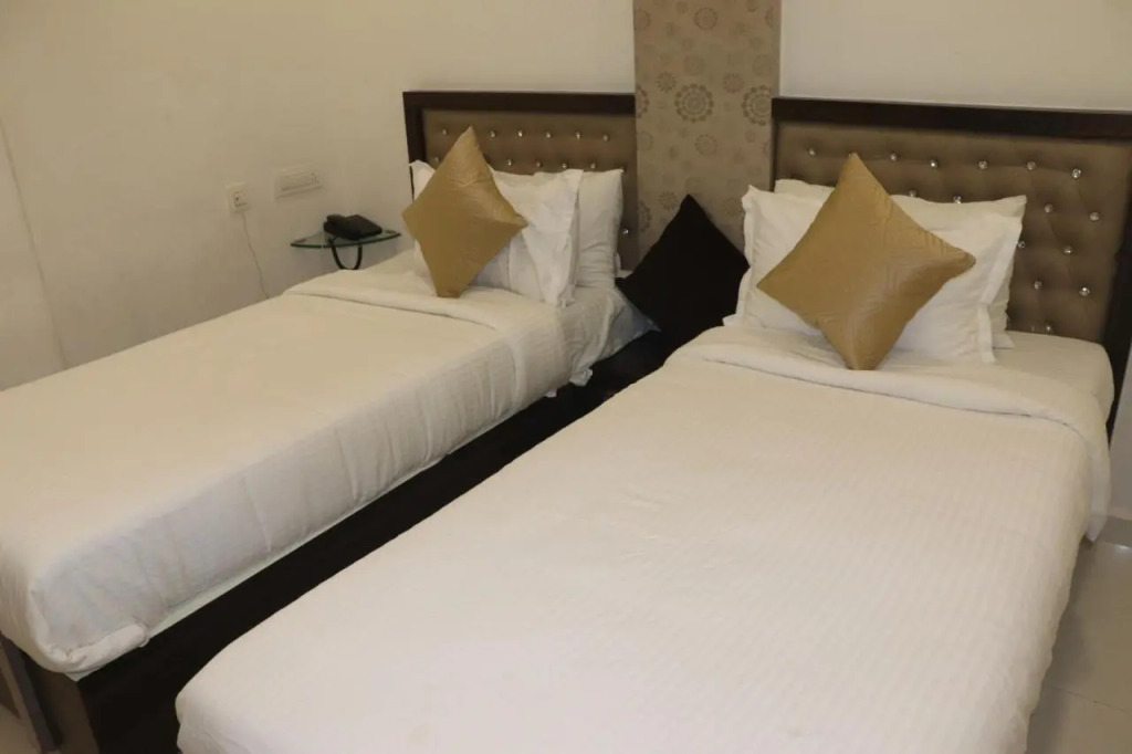 Hotel Park Residency