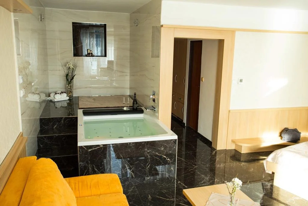 Hotel Kras