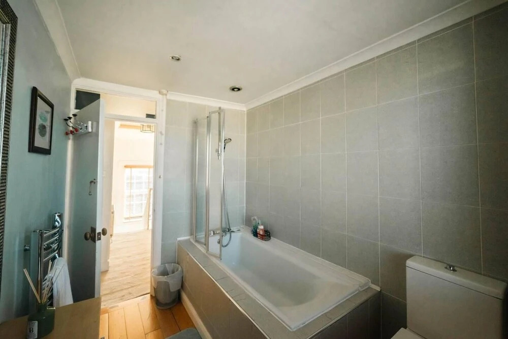 Stylish 2 Bedroom Flat in Camden Town