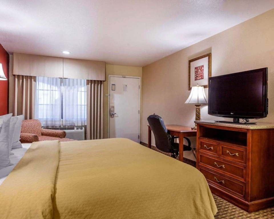 Quality Inn