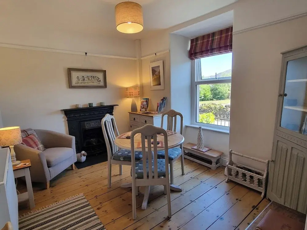Moelwyn View Cottage