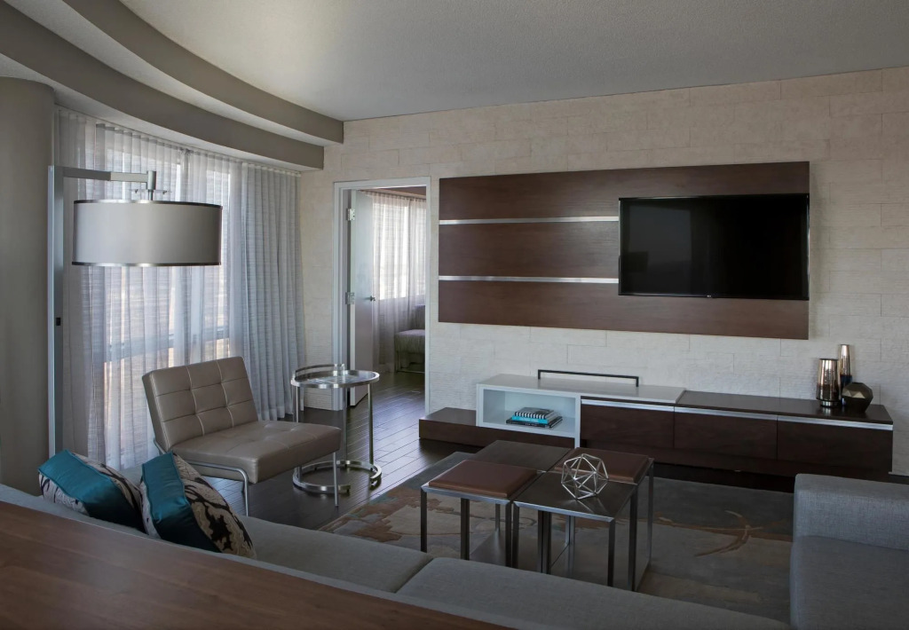Kansas City Marriott Country Club Plaza