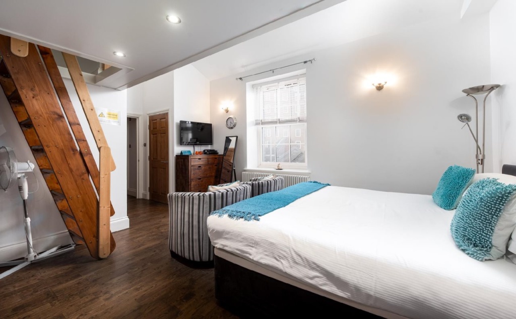 Chelsea Green Apartments