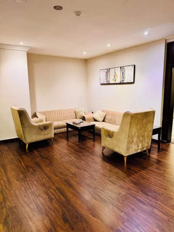 The residence Serviced apartments
