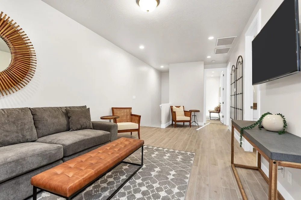 Family Fun Getaway #2339 4 Bedroom Townhouse by Redawning