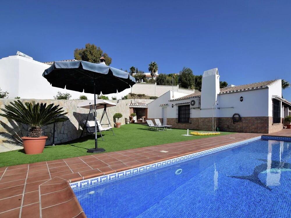 Tasteful and Modern Villa With Private Swimming Pool