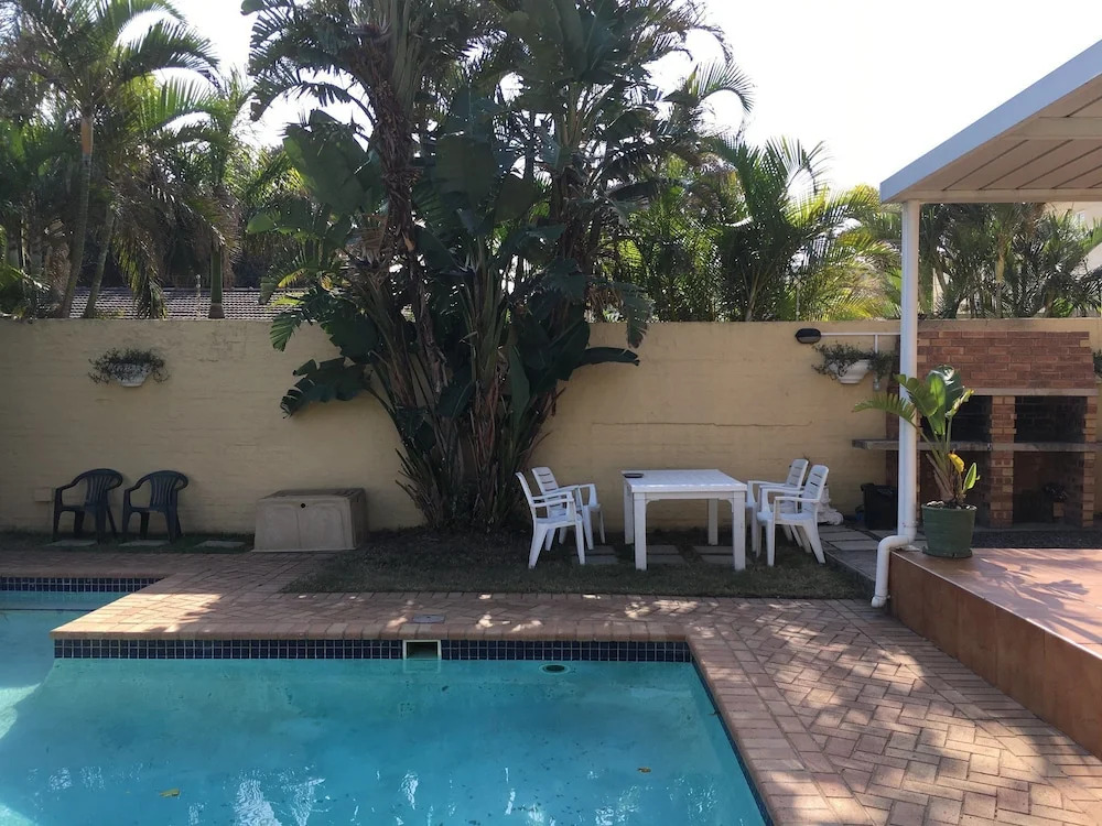 Glenashley Beach Accommodation - B&B and Backpackers