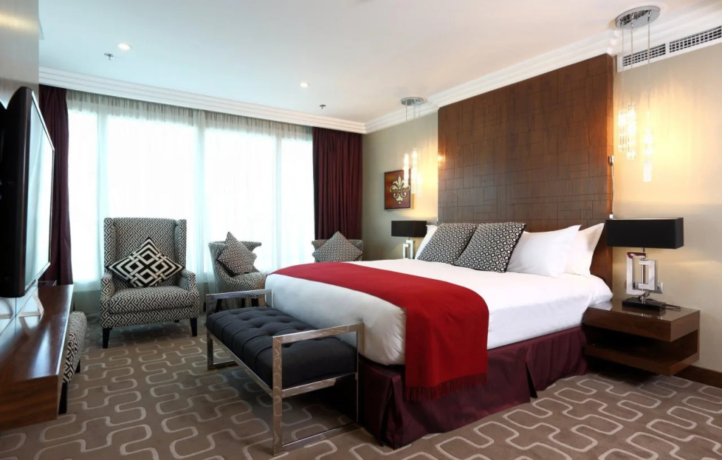 Radisson Blu Hotel and Convention Center, Riyadh Minhal