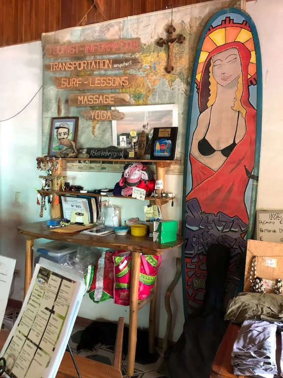 Don Jons Surf and Yoga Lodge