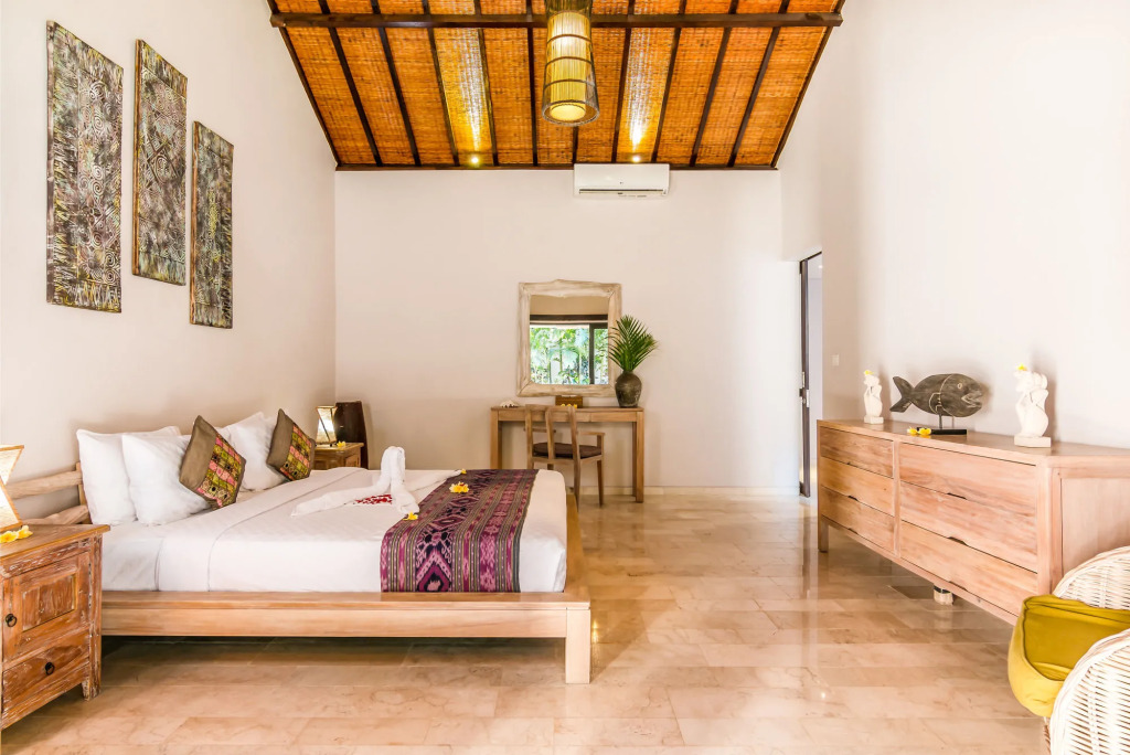 Villa Koala, 2BR Private Pool Villa near Seminyak Best Nightlife and W